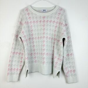 525 America Pink Houndstooth Pattern Crew Neck Cozy Sweater